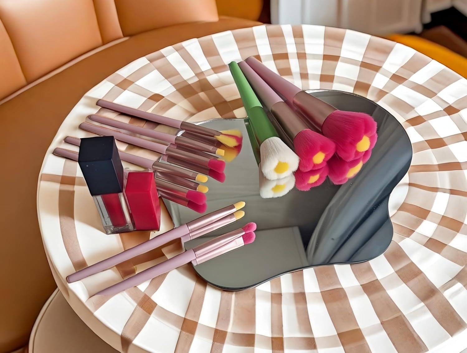 Beautiful Makeup Brush Set for Girls, 10pcs Real Fan Cute Daisy Flower Green Makeup Brush Brushes Set of Powder Blush Eye Shadow Brush for Teens Women
